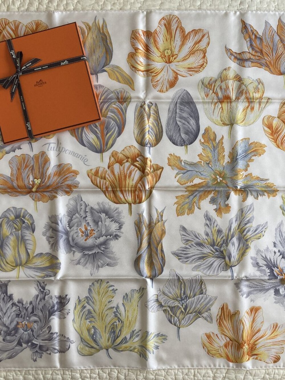 NWT Hermes Tulipomanie Silk Scarf